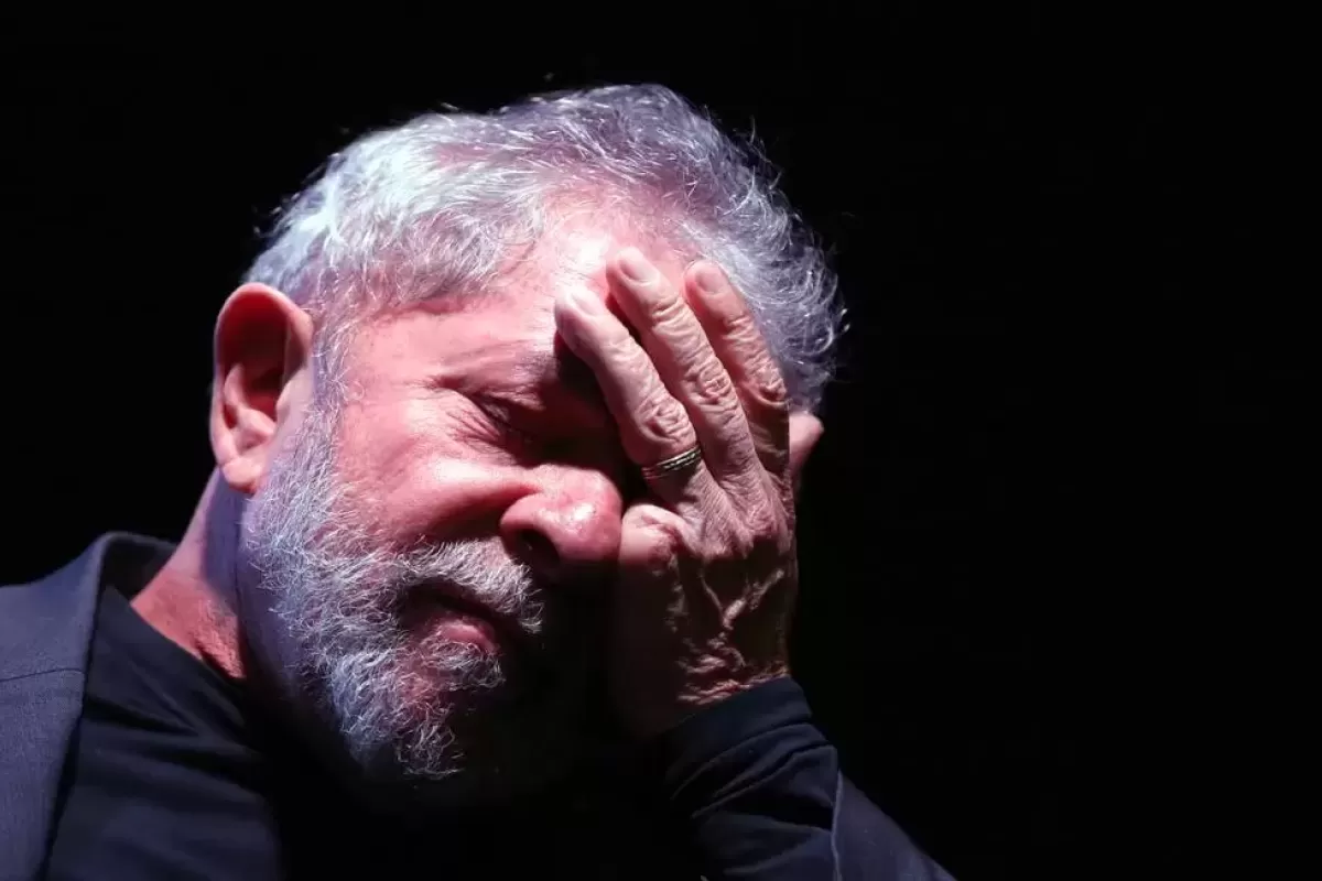 LULA E PT REPETEM DILMA E O IMPEACHMENT ESTÁ PRÓXIMO